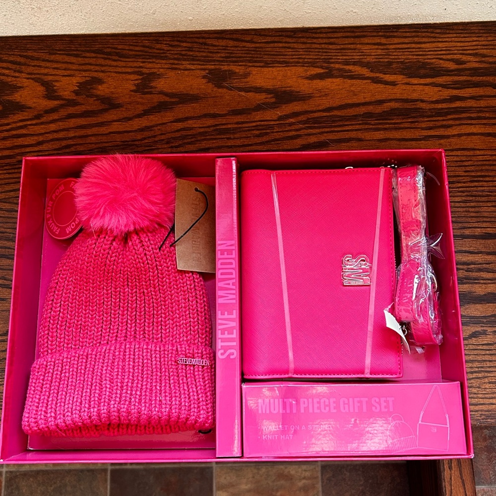 Steve Madden Gift Box